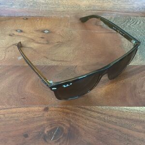Ray Ban Rb4147 Boyfriend Polarized